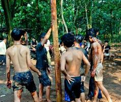 Pamulang, August 17, 2022. Various competitions to commemorate Indonesia's independence day were carried out in a simple but still lively manner. photo