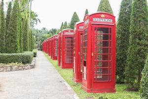 cabina de teléfono roja británica foto