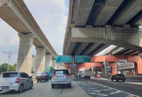 Vehicles running on the Jakarta Toll Road photo