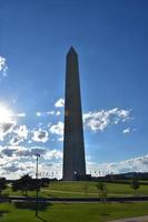 monumento a washington al anochecer en washington dc foto