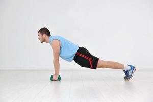 entrenamiento físico hombre foto