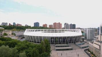 vue aérienne du complexe sportif national olympique à kyiv ukraine video