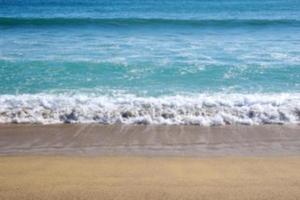 defocused beach background photo
