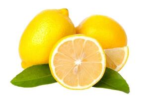limón fresco aislado foto