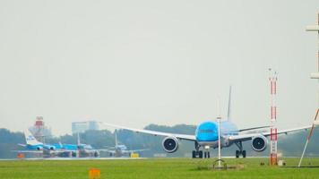 AMSTERDAM, THE NETHERLANDS JULY 25, 2017 - KLM Boeing 787 Dreamliner departure at runway 24 Kaagbaan. Shiphol Airport, Amsterdam, Holland video