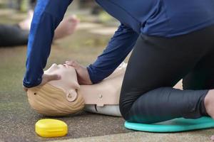 CPR trainner basic life support photo