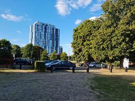 vista aérea del campo de cricket en el parque público local de hemel hempstead inglaterra gran bretaña foto