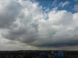 la vista aérea más hermosa de nubes dramáticas foto