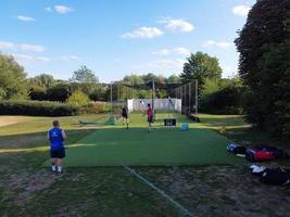 vista aérea del campo de cricket en el parque público local de hemel hempstead inglaterra gran bretaña foto