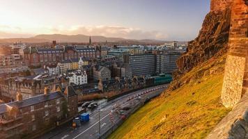 vista al casco antiguo de edimburgo foto