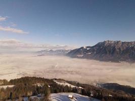 vista neblinosa a rhinevalley foto