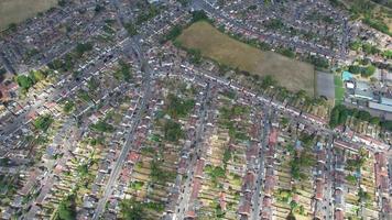 imagens de alto ângulo da cidade britânica e residenciais video