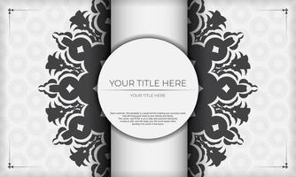 plantilla para diseño de tarjeta de invitación imprimible con patrones lujosos. banner vectorial blanco con adornos de lujo griegos y lugar para el texto. vector