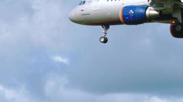 MOSCOW, RUSSIAN FEDERATION SEPTEMBER 12, 2020 - Aeroflot Airbus A320 214, VP BIL flies overhead to land at Sheremetyevo International Airport video