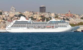 un crucero en estambul foto