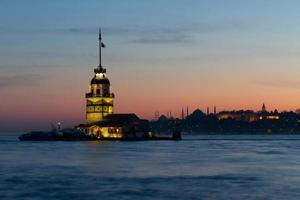 Torre de la doncella en Estambul foto