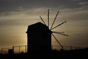 molino de viento de bodrum, turquía foto