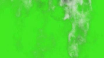 polveroso proiettile colpi su un' parete con pezzi di detriti volante su . polvere esplosione su verde schermo impatto.di.sfondo polvere particelle. polvere esplosione nel davanti di nero sfondo, rallentatore vicino su. vfx