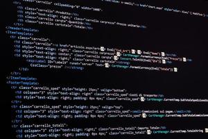 codificación de programas informáticos en pantalla foto