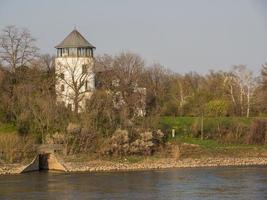 el río rin cerca de colonia foto