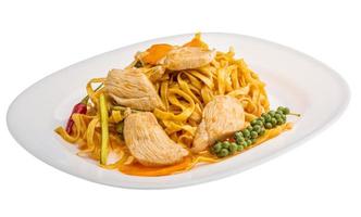 Fried noodles with chicken photo