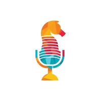 concepto de logotipo de vector de podcast estratégico. plantilla de diseño de logotipo de icono de podcast de ajedrez.