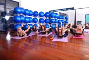 fitness exercise group photo