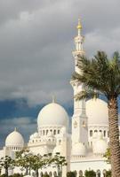 sheikh zayed mosque photo