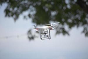 dron en el cielo foto