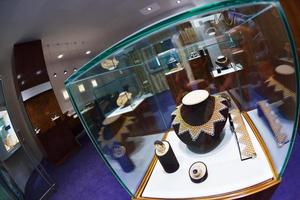 Dubai, 2022 - jewelry store indoors photo