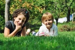 moda infantil al aire libre foto