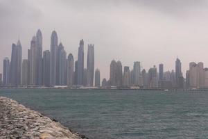 panorama dubai ciudad emiratos árabes unidos foto