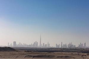 panorama de la ciudad de dubai foto