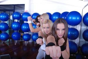 entrenamiento de grupo de fitness foto