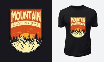 diseño de camiseta de montaña al aire libre vector