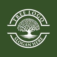 inspiración de diseño de logotipo vintage de árbol vector