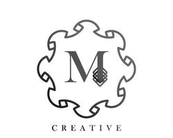 diseño de plantilla de logotipo de lujo con una combinación de cuadrados en el alfabeto m vector