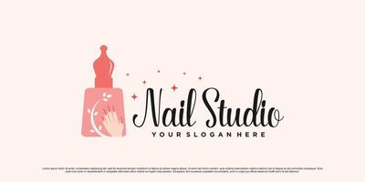 diseño de logotipo de nail art studio para manicura con icono de botella y vector premium de concepto creativo