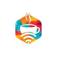 taza de café con logotipo de icono de vector wifi. plantilla de diseño de logotipo creativo para cafetería o restaurante.