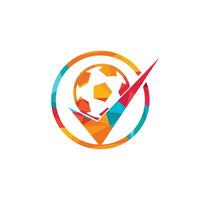 Compruebe el diseño del logotipo del vector de fútbol. balón de fútbol y logotipo de icono de garrapata.