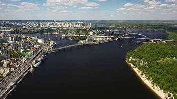 Luftaufnahme von der Stadt Kiew, Ukraine 2021 video