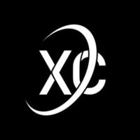 logotipo de xc. diseño xc. letra xc blanca. diseño del logotipo de la letra xc. letra inicial xc círculo vinculado logotipo de monograma en mayúsculas. vector