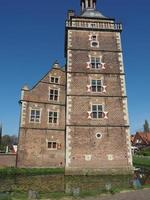 raesfeld,alemania,2020-el castillo de raesfeld en alemania foto