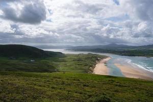 Vista de Doagh Strand cerca de Dunargus Donegal Irlanda foto