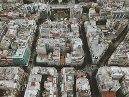 vista de pájaro de la ciudad griega de saloniki. foto