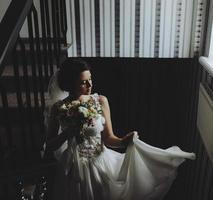 Bride posing on the chamber photo