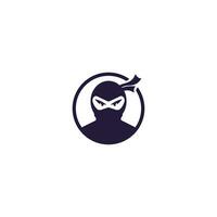 plantilla de diseño de logotipo vectorial ninja. vector