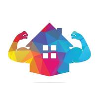 brazo musculoso y diseño de logotipo de vector de casa. logotipo de componente de construcción fuerte.