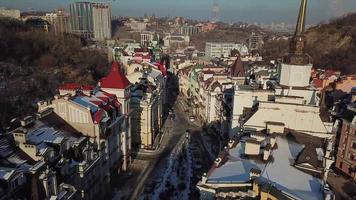 luftaufnahme von podil, historisches viertel in kiew video