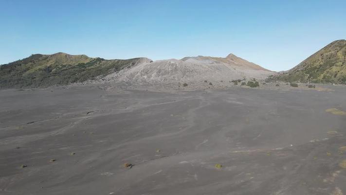 火山口影片